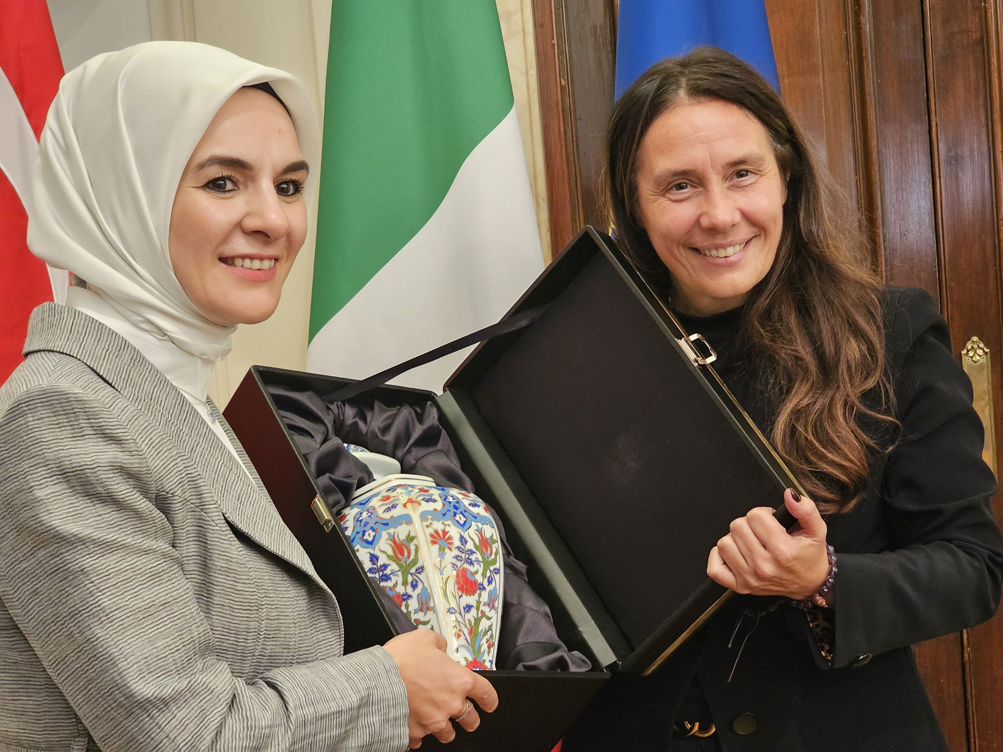 Ministro Locatelli Con Ministro Della Famiglia Dei Servizi Sociali E Disabilità Della Repubblica Di Turchia